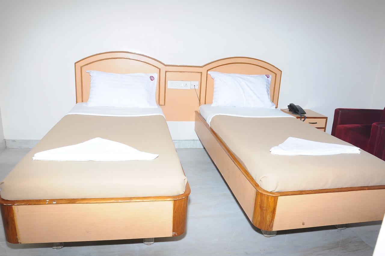Hotel Annamalai Tiruchirappalli Exterior photo
